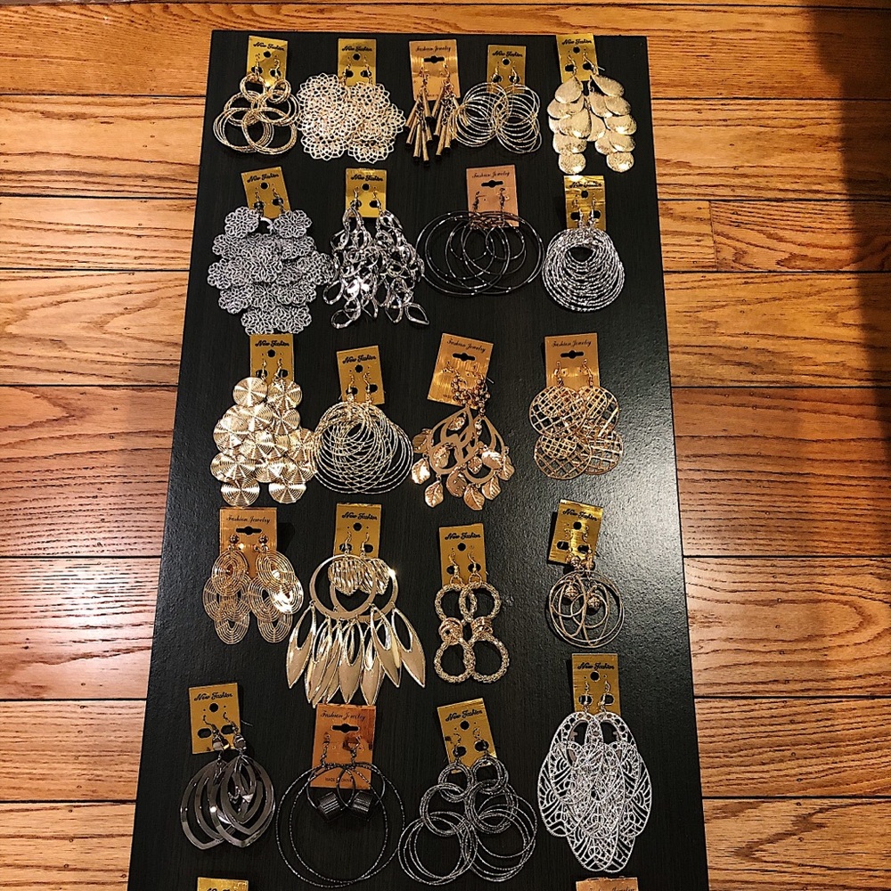 Women’s Earrings